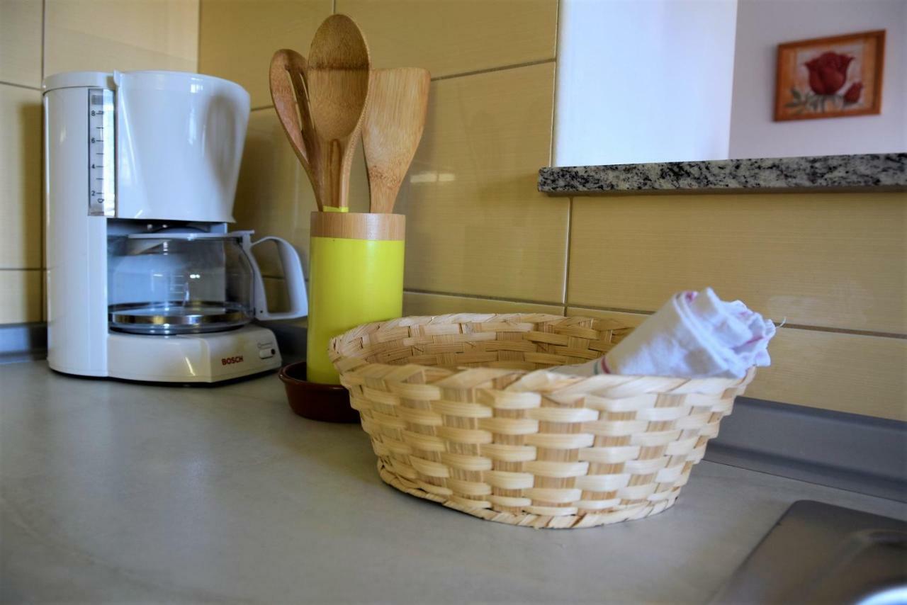 Miramar Apartments Banjol Εξωτερικό φωτογραφία
